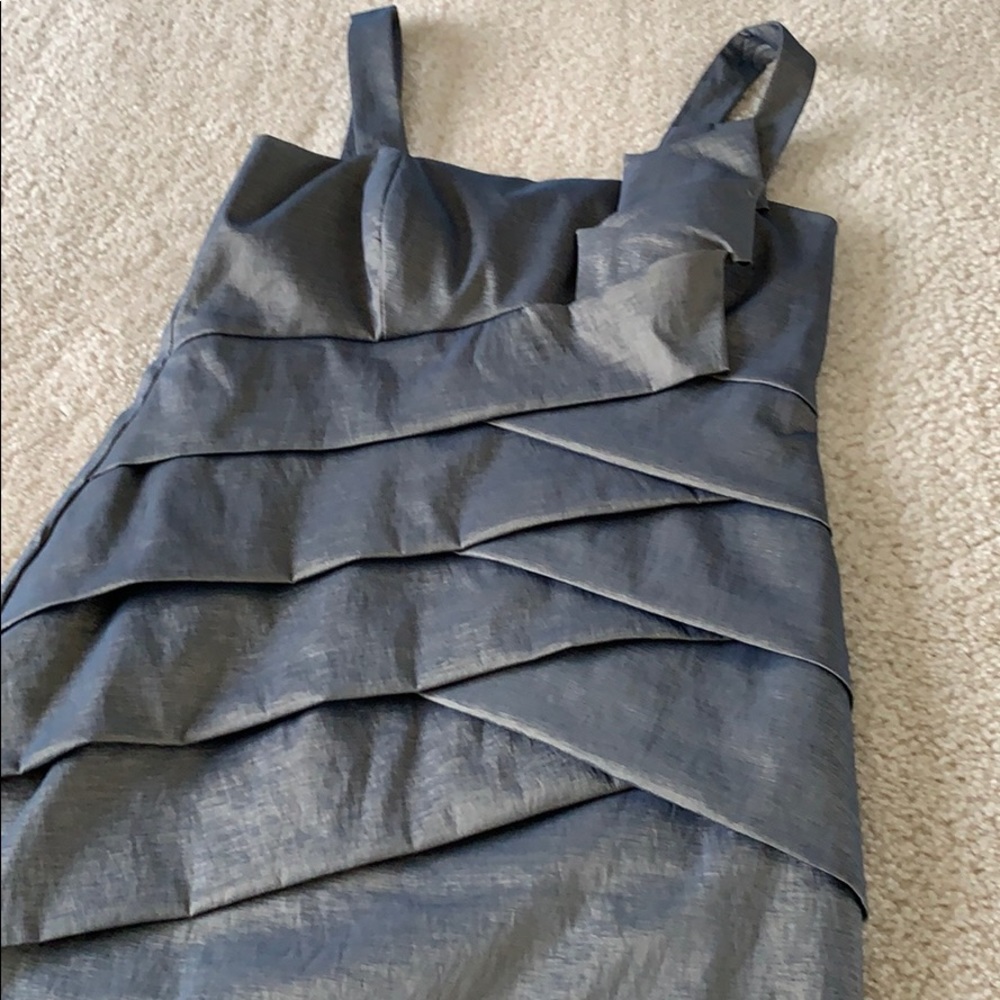 Dress - Picture 2 of 5